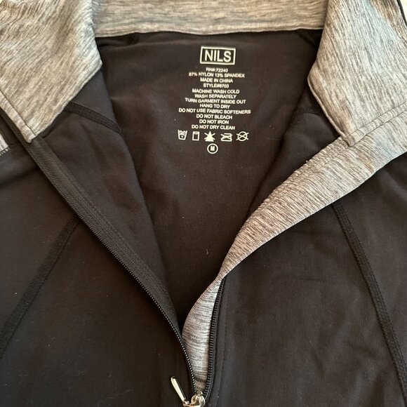 Nils Black Wms pullover over Athletic Jacket size Med - Picture 6 of 10